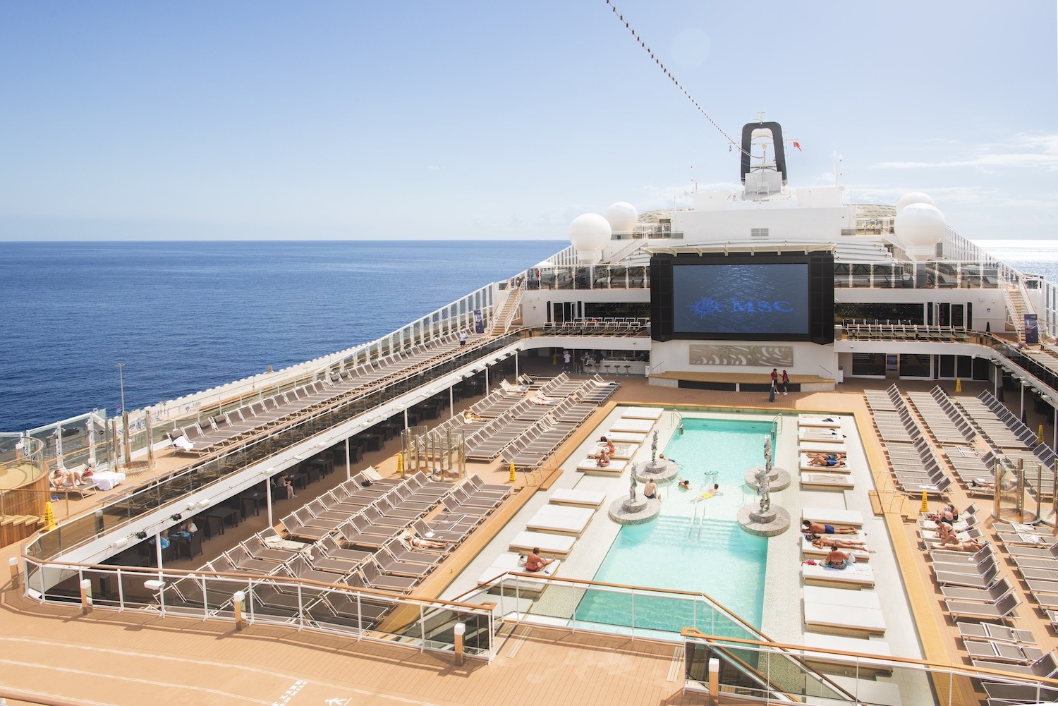 MSC17010921 meraviglia main pool
